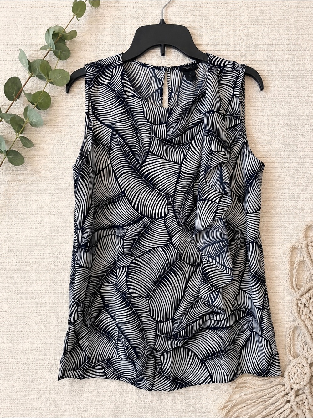 Ann Taylor Factory Navy & White Leaf-Stripe Ruffle Shell Top